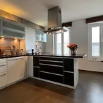 No I Penthouse Seestern شقة شفيرين