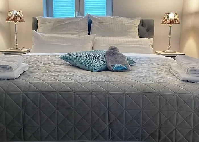 No I Penthouse Seestern